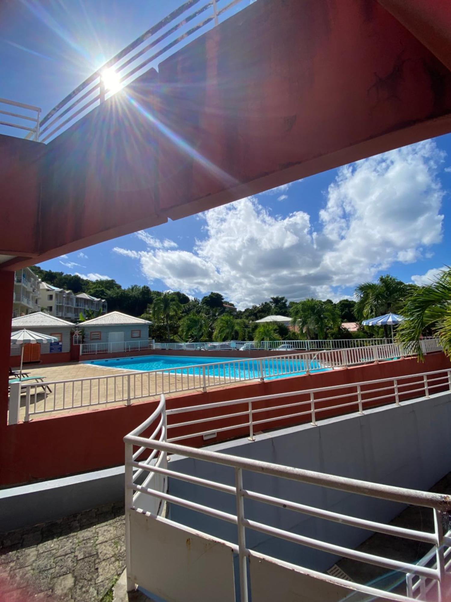 Studio Au Soleil Levant, Avec Piscine La Trinité Dış mekan fotoğraf